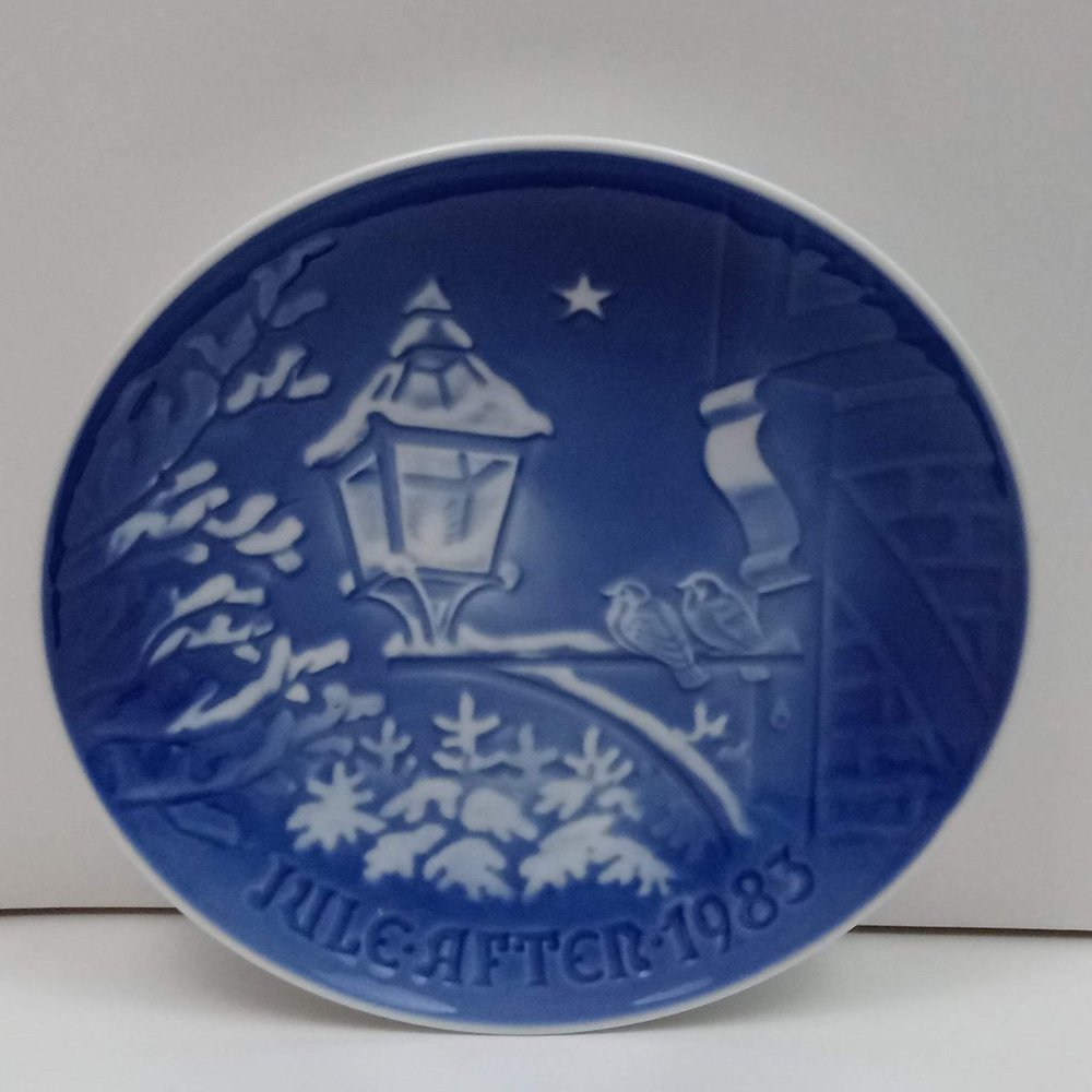 1983 Bing & Grondahl Christmas Plate